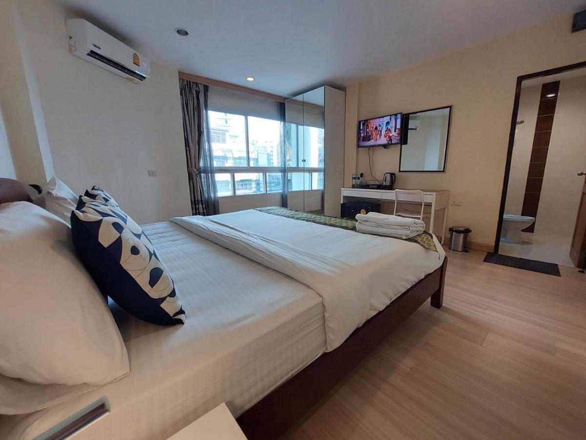 V Check Inn Sukhumvit 22 Бангкок Экстерьер фото